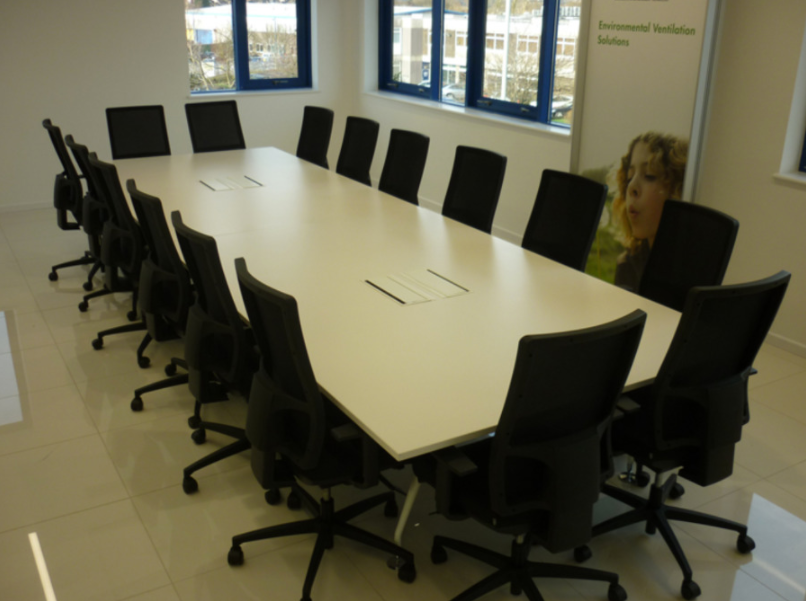 深圳二手会议桌椅处理出售流程 深圳二手会议桌椅处理出售流程